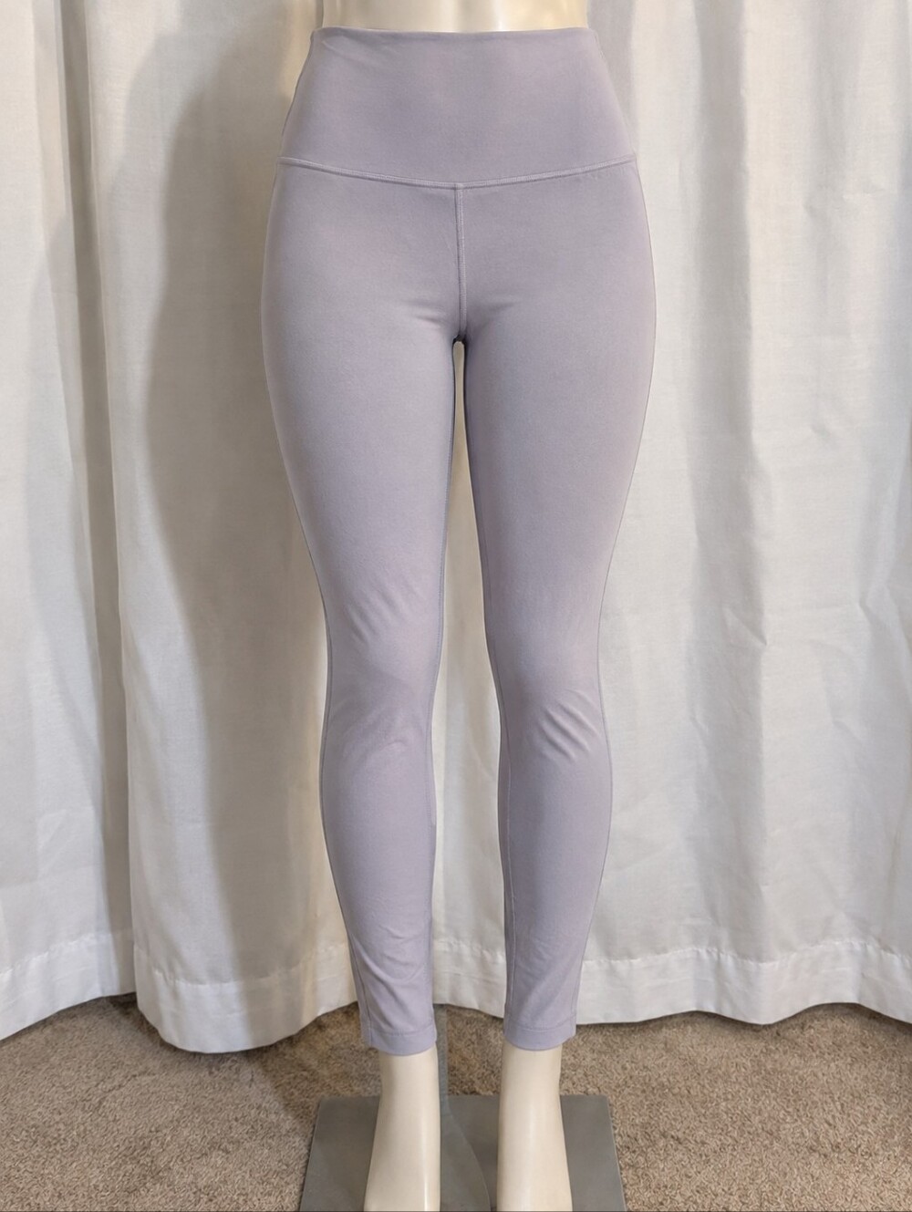 Lululemon Pale Blue High Rise Full Length Leggings 28" Inseam